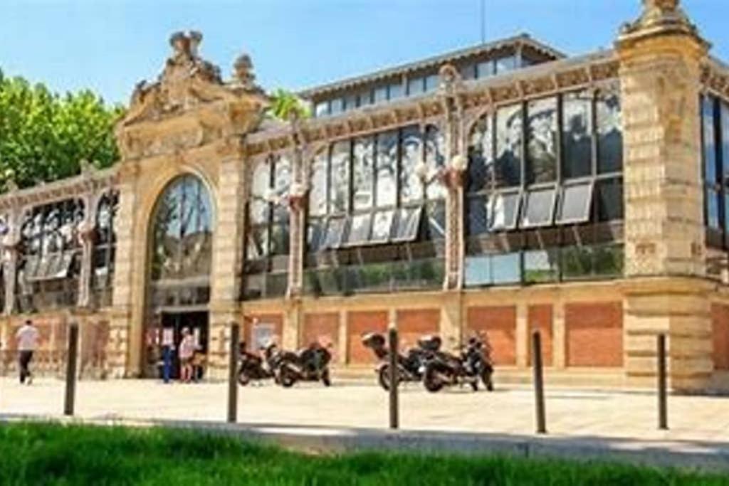 Gare-Capitole Apartment Нарбон Екстериор снимка